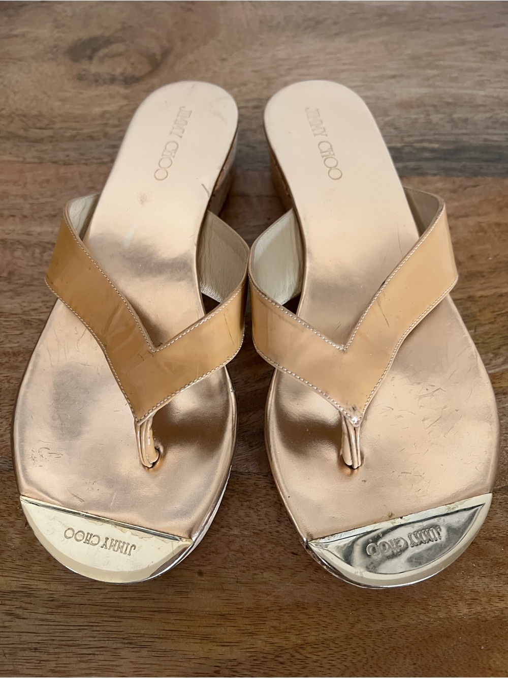 JIMMY CHOO AUTH Women Beige Patent Leather Pence Thong Wedge Sandals Sz 36